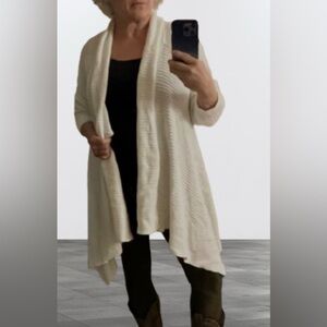 Vince 100% cotton, long cardigan in white size large